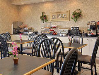 Ramada Fairview Heights Hotell Restaurang bild
